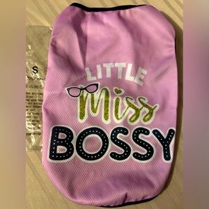 NWT untitled tee shirt in size small and pink color